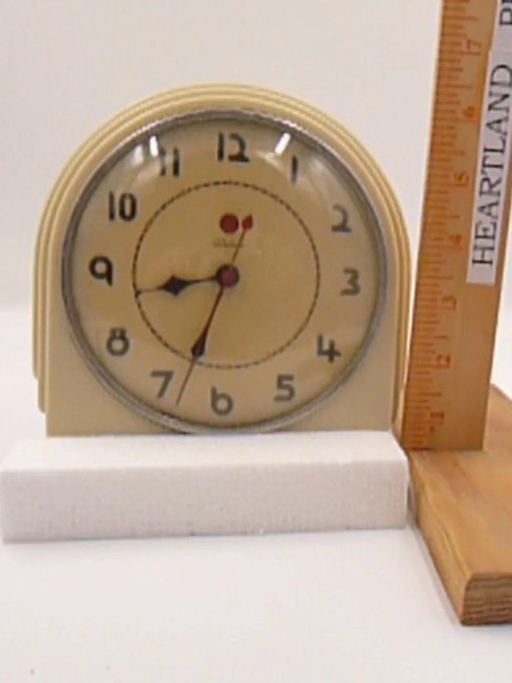 Vintage Telechron Electric Clock Art Deco Mid Century Cream/Beige